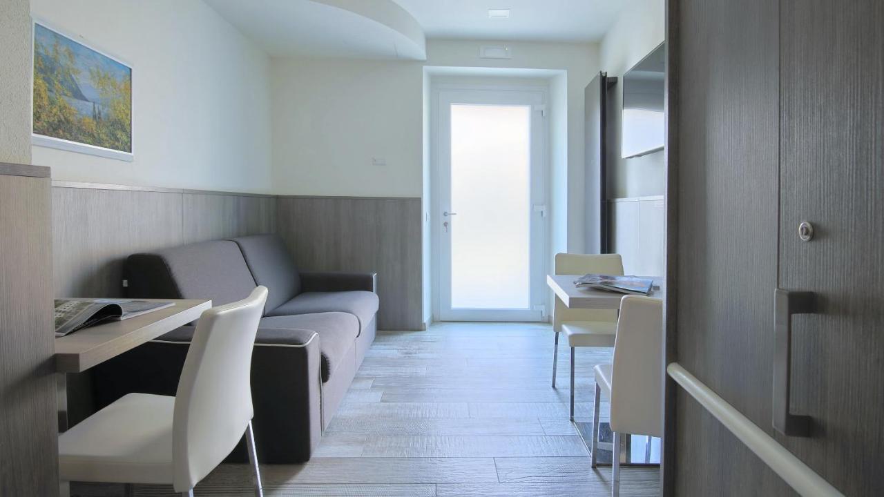Italianway - Affittacamere Brenna San Fermo della Battaglia Ngoại thất bức ảnh