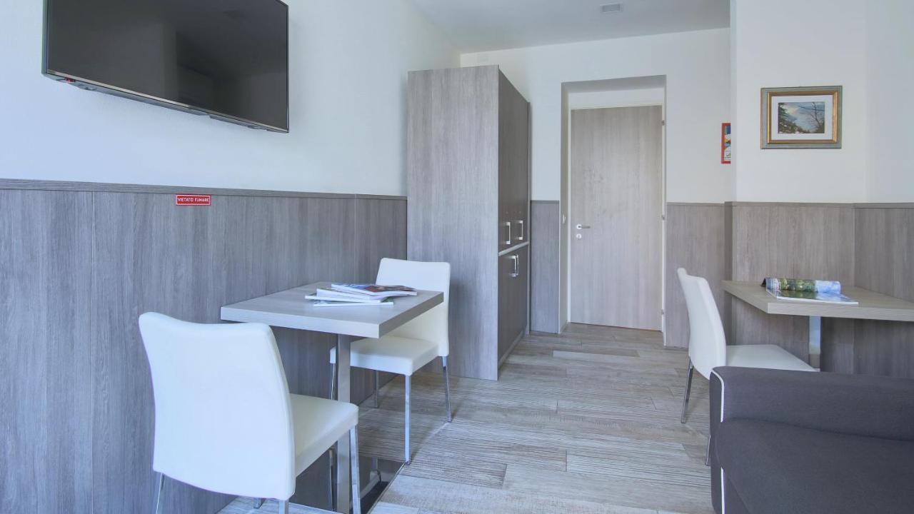 Italianway - Affittacamere Brenna San Fermo della Battaglia Ngoại thất bức ảnh